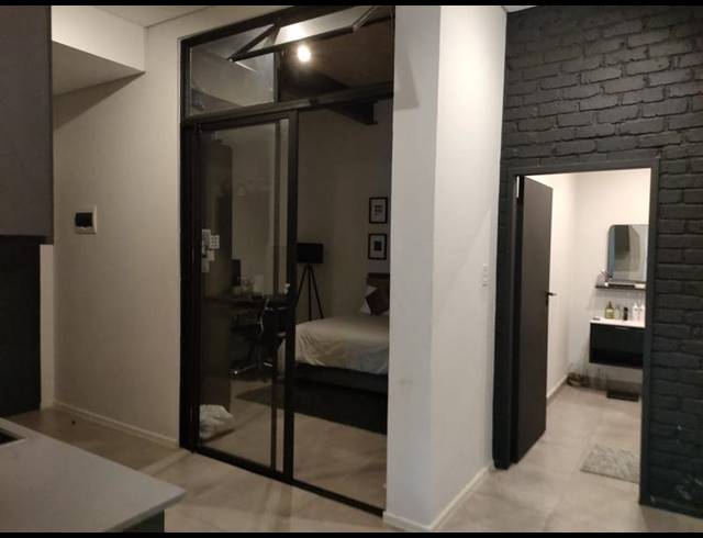 2 BEDROOM PROPERTY TO RENT IN SANDTON CBD
